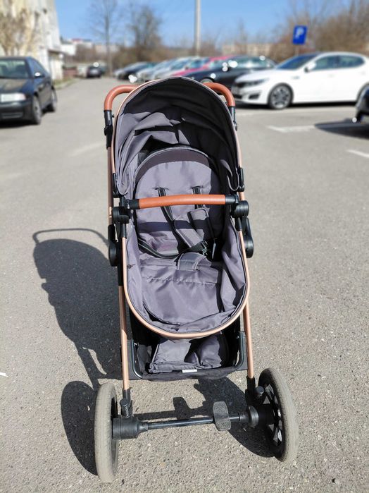 Cărucior 3 in 1