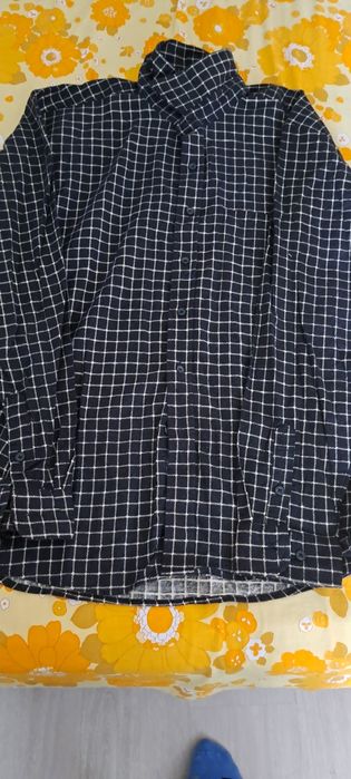 Camasi lucru marimea 43 ,nefolosite ,din bumbac