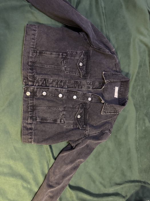 Продам джинслвую куртку бренд Mango