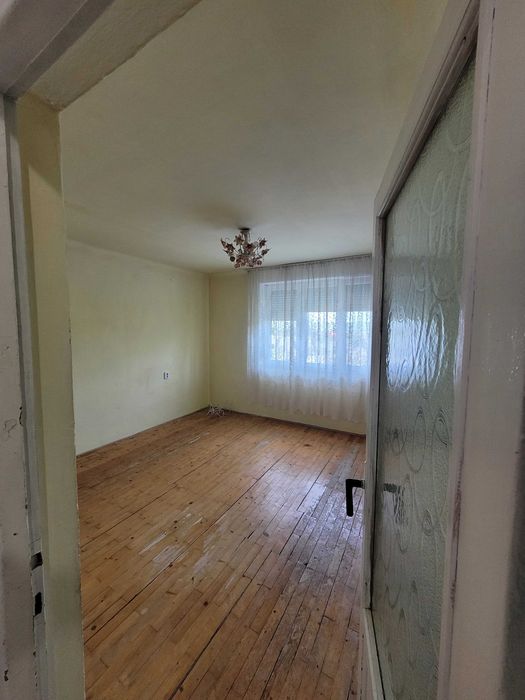 Ap.2 cam, etj.1, cu gradina in  Astileu, BH