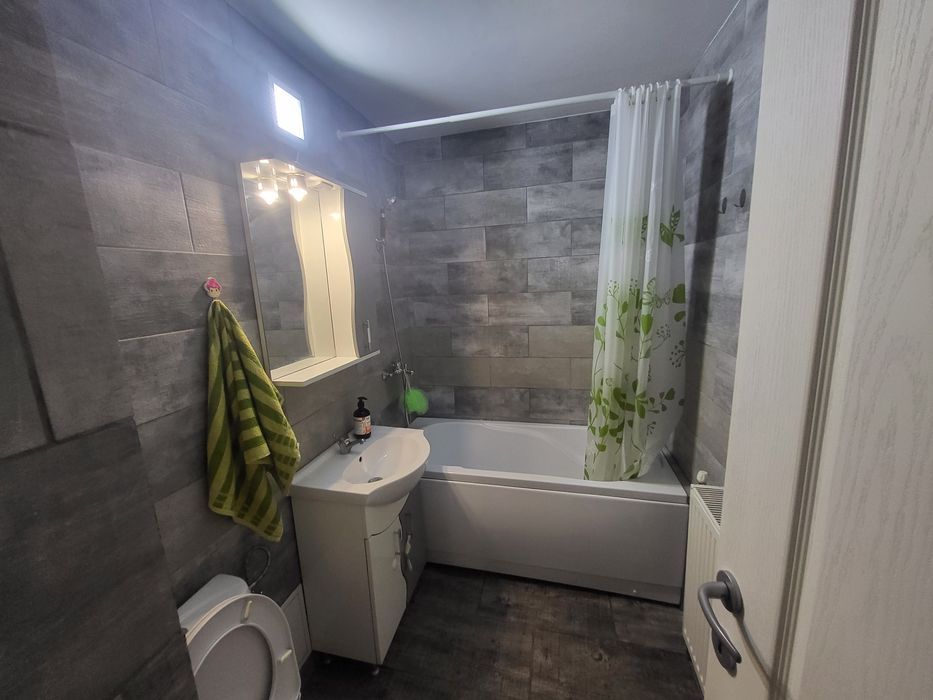 Apartament de închiriat 2 camere