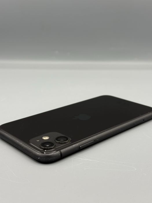 iPhone 11 | 64 GB | Baterie 10% | 0 Cicluri | Negru | Plata in rate
