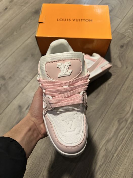 Lv Trainer