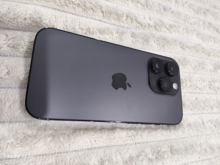 iPhone 14 pro в черном цвете