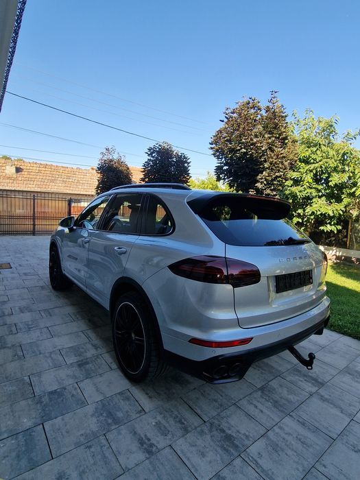 PORSCHE Cayenne 2016 — imagine 4