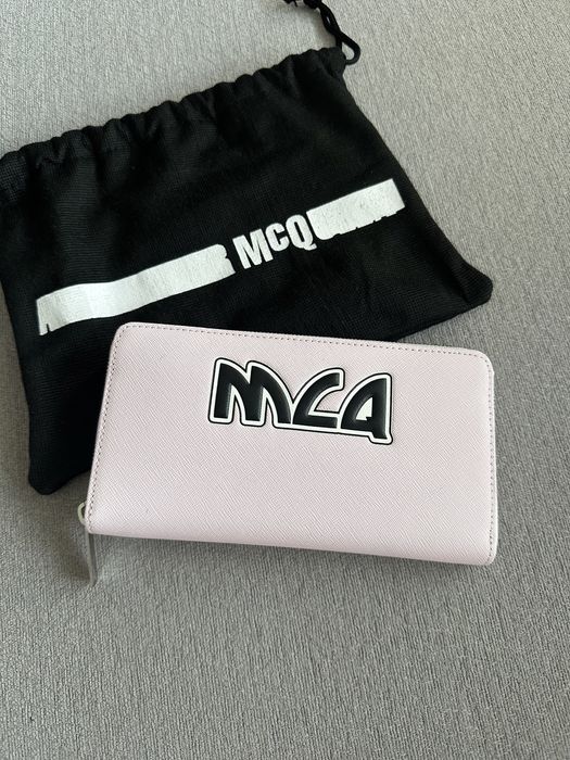 Ново портмоне Alexander McQueen McQ