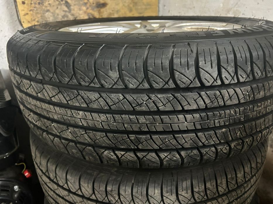 Продам комплект дисков с резиной