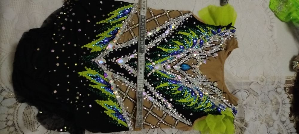 Купальник для художественной гимнастики  на девочку 9-13 лет