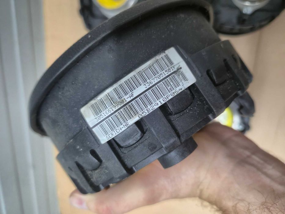 Airbag volan Bmw X1 / Seria 1 E81 / E87 E88 Seria 3 E90 / E91 cod 305166199001AJ