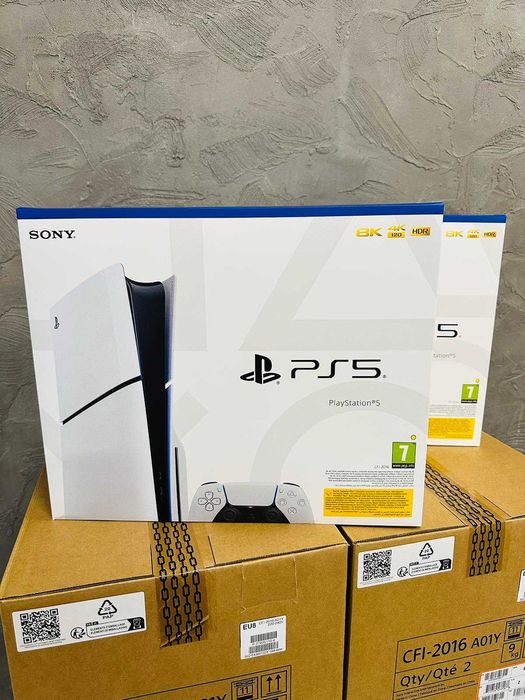 Playstation 5, PS5 slim Disc + втори джойстик + FIFA 24 гр. София ...
