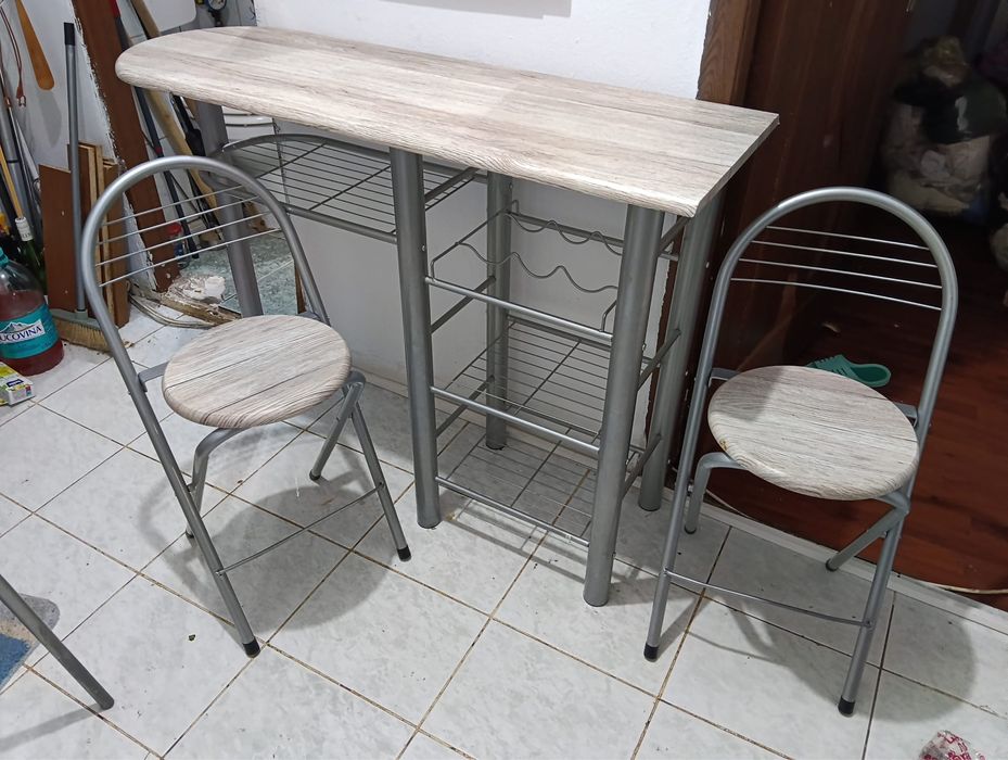 Masa cu scaune bucatarie
