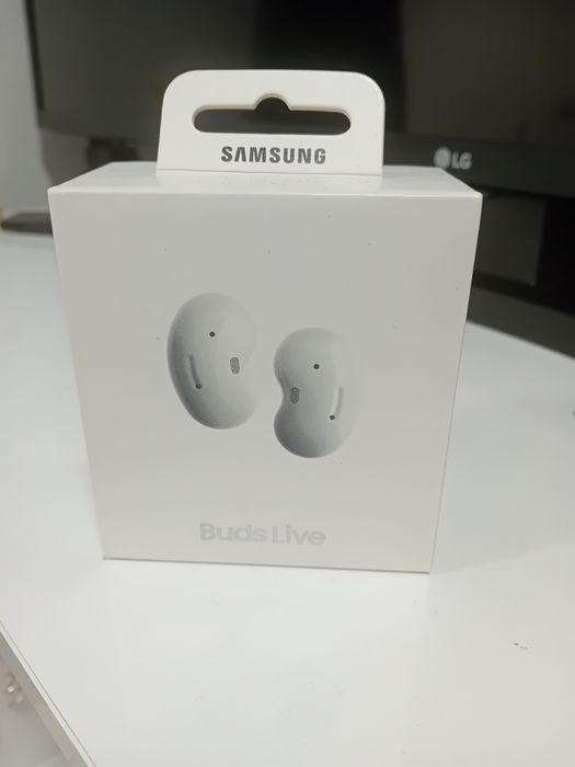Слушалки samsung galaxy buds live