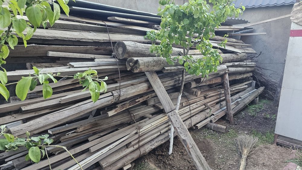 Кругляк,  балка, стропила
