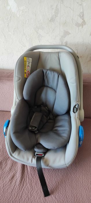 Бебешко столче за кола
