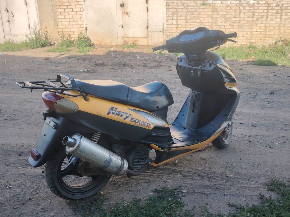 Продам скутер 150