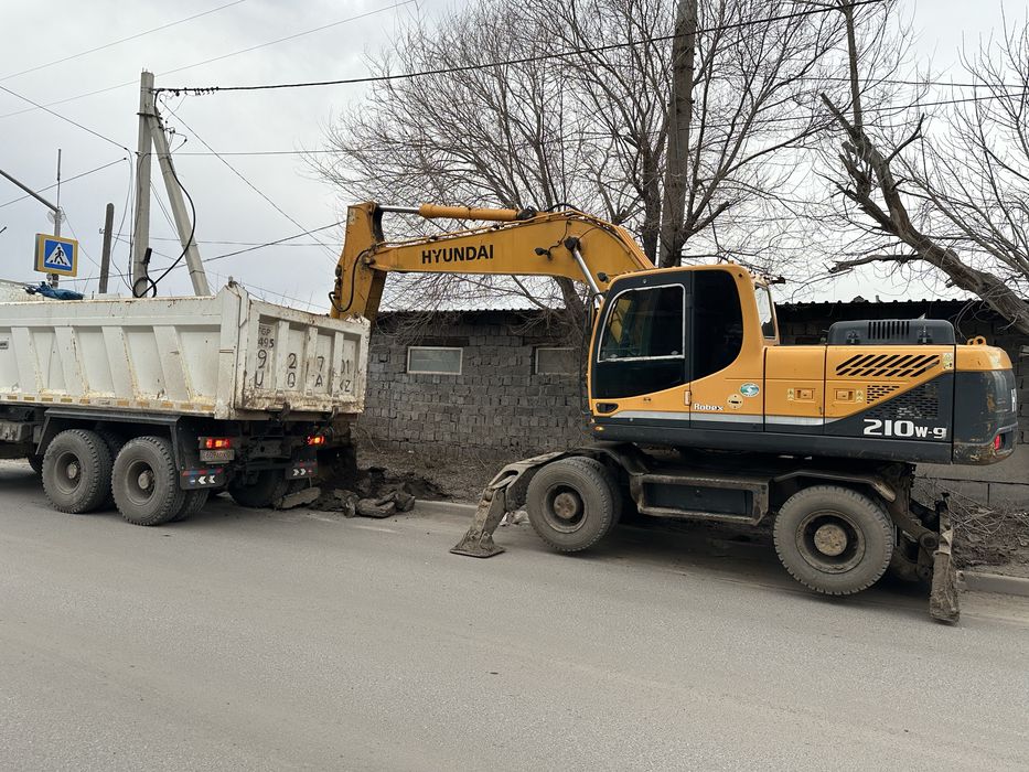 Экскаватор Услуги apенда кoлёcного экскаватoрa