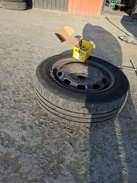 продам резину r15