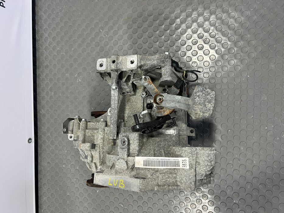 Cutie Viteza/Viteze Manuala 5+1 LUB Vw Golf Passat Skoda 1.6 Tdi Cayc