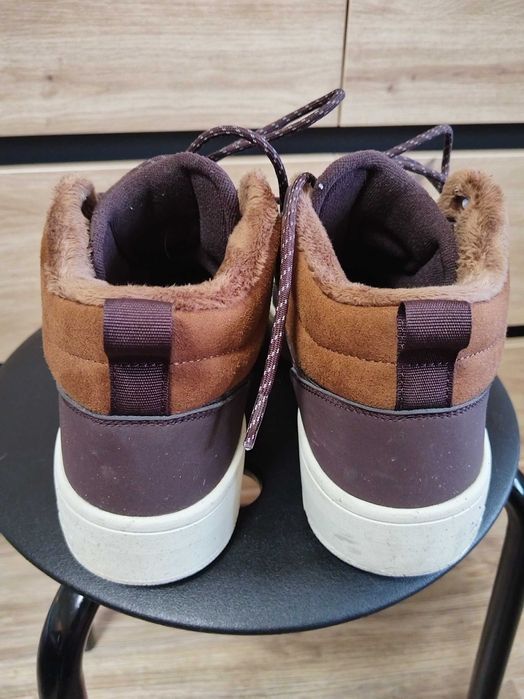 Дамски маратонки