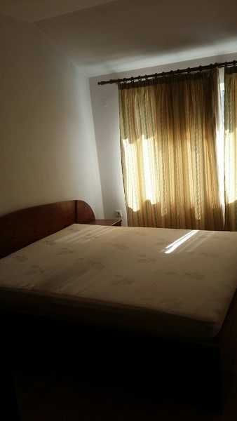 Дава се под наем Двустаен апартамент в Бургас, Възраждане - 60 кв.м за 200 € - Снимка #1