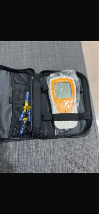 Roche Accutrend Plus - Analizor sânge pentru glucoză, colesterol și trigliceride