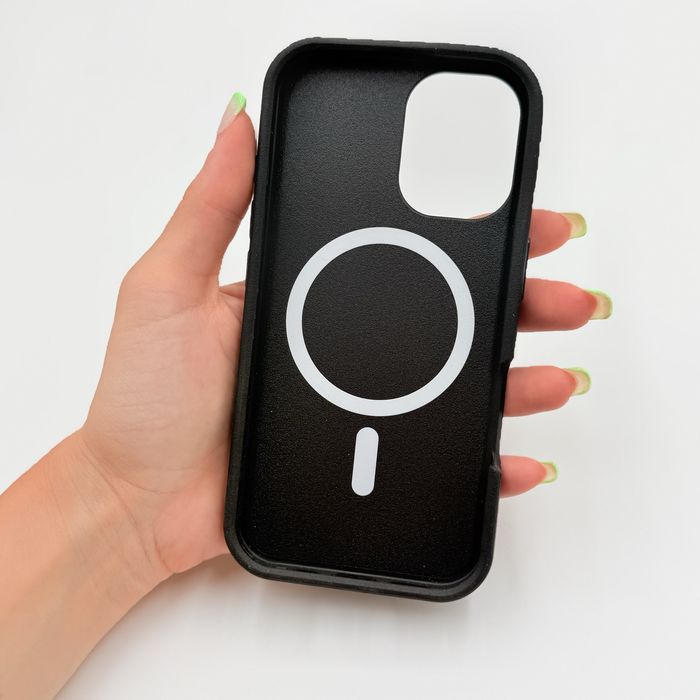 Otter Box Defender Pro Удароустойчиви калъфи за iPhone 16 различни видове