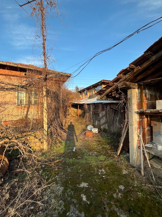 Продава се Къща в с. Гостиня, Област Ловеч - 95 кв.м за 237 €/кв.м - Снимка #19