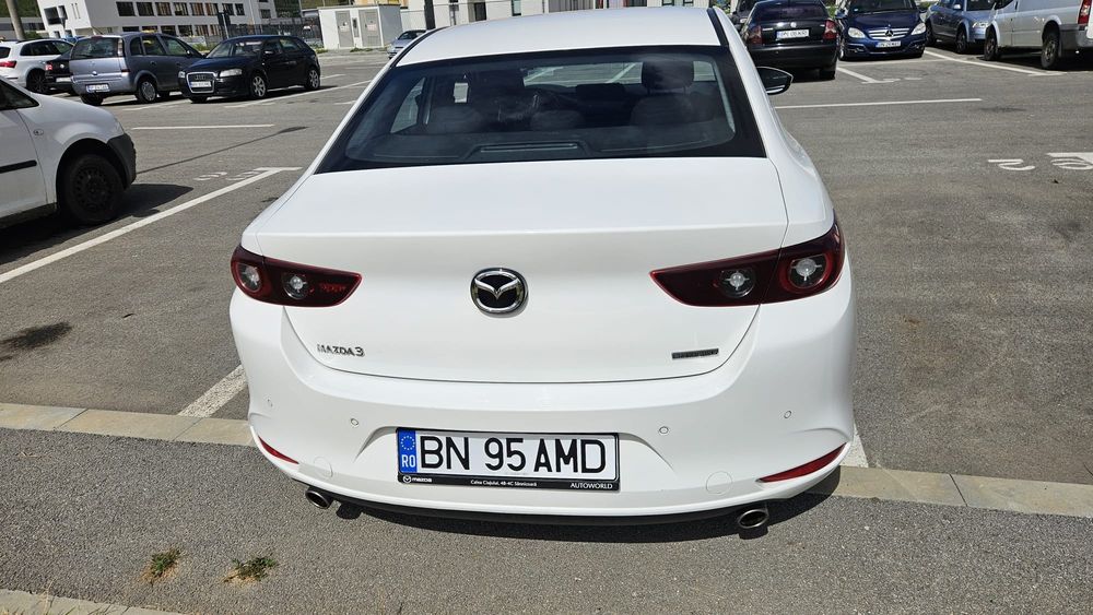 Mazda 3,mild Hybrid 2022(Skyactiv-G122cp)