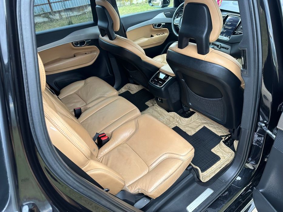 Volvo xc90 pret 15900cu 7 locuri