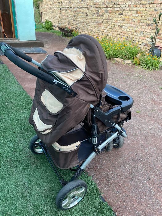 Продаю детскую коляску