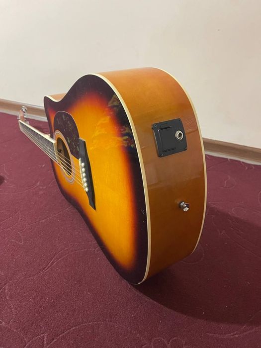 Akustik gitara 41 srochna sotiladi