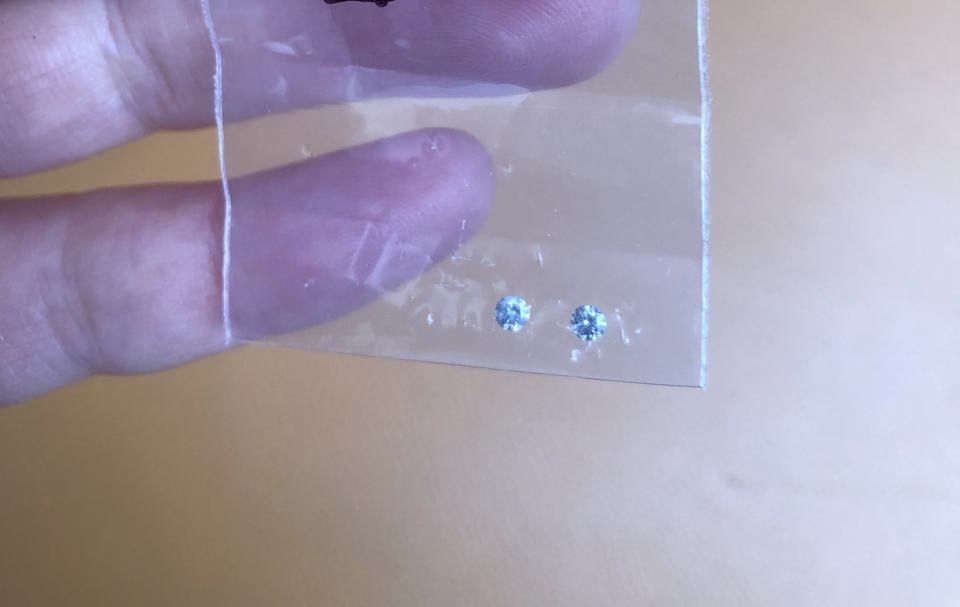 Муассаниты 2,5 мм