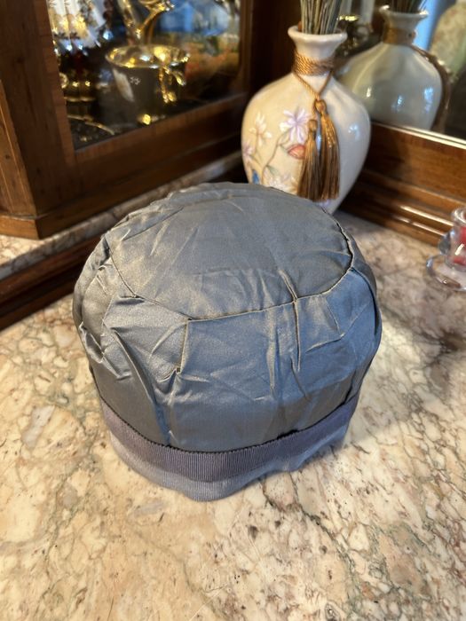 Caciula blana naturala foca cenusie