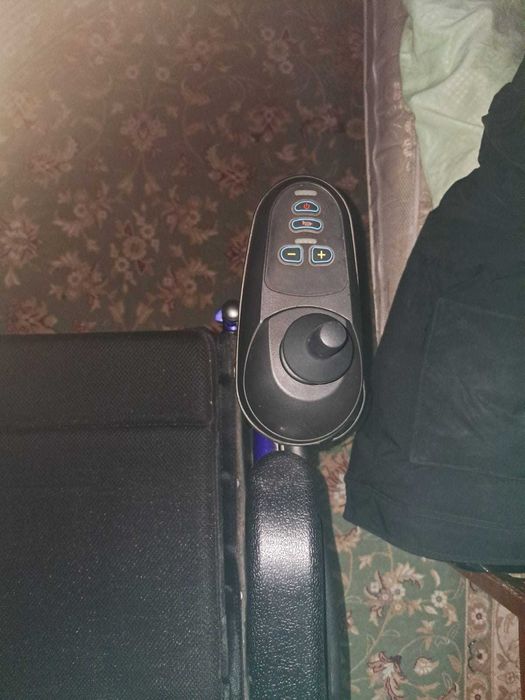 Инвалидная коляска