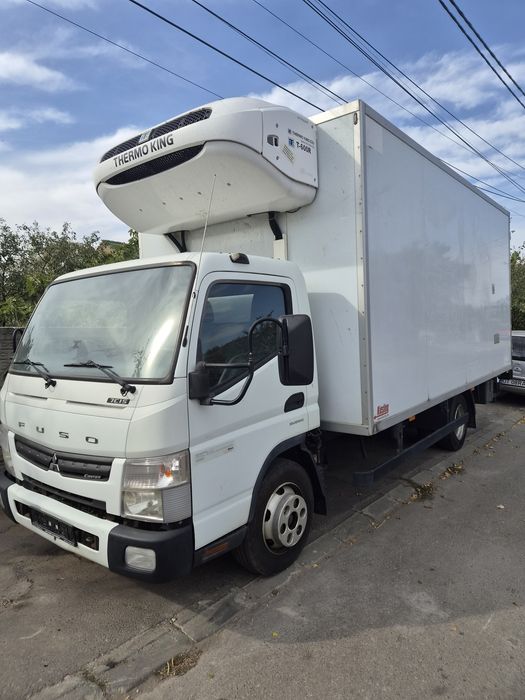 Vând Mitsubishi Fuso