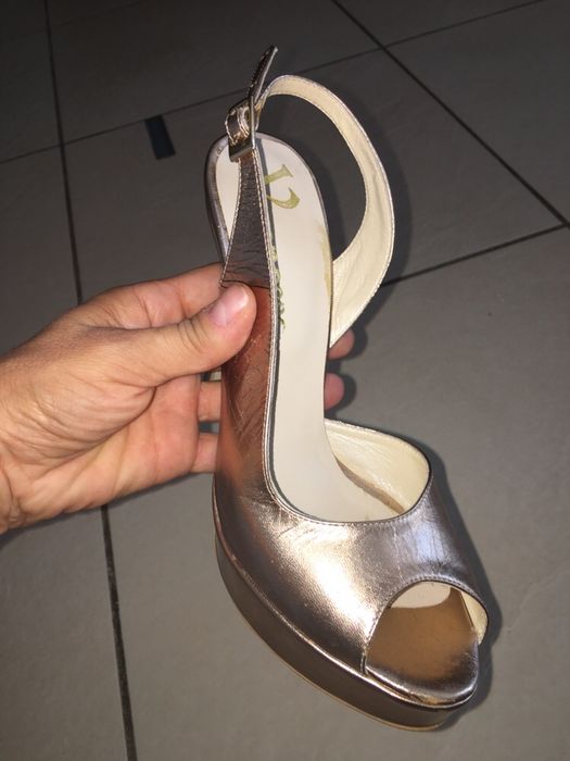Pantofi cu platforma, auriu-cupru