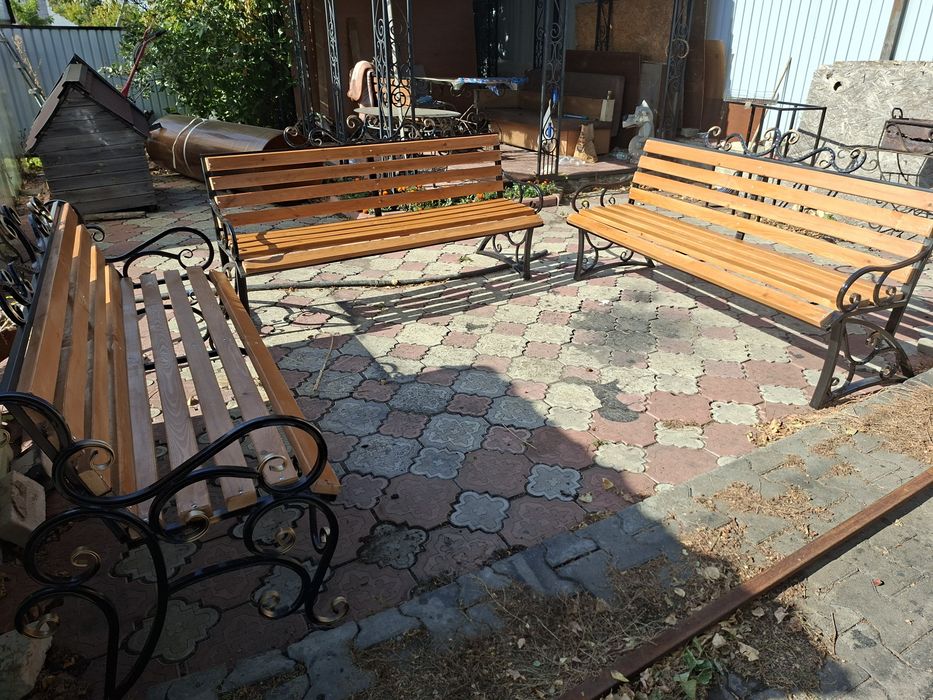 Продам новые кованные лавочки