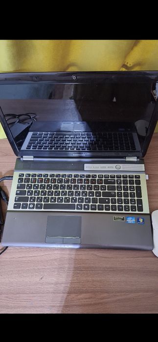 Ноутбук Samsung intel Core i5 nvidia optimus