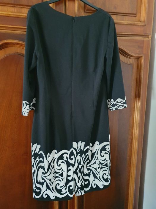 Vand rochie eleganta, marime 44