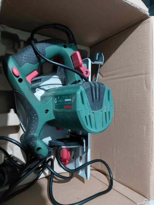 Циркулярка BOSCH