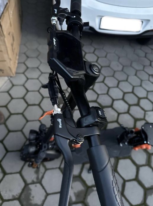 Продам самокат Kugoo.