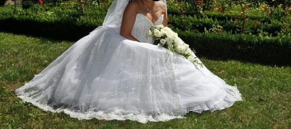 Rochita de mireasa Demetrios