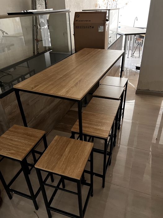 Маса със 6 стола