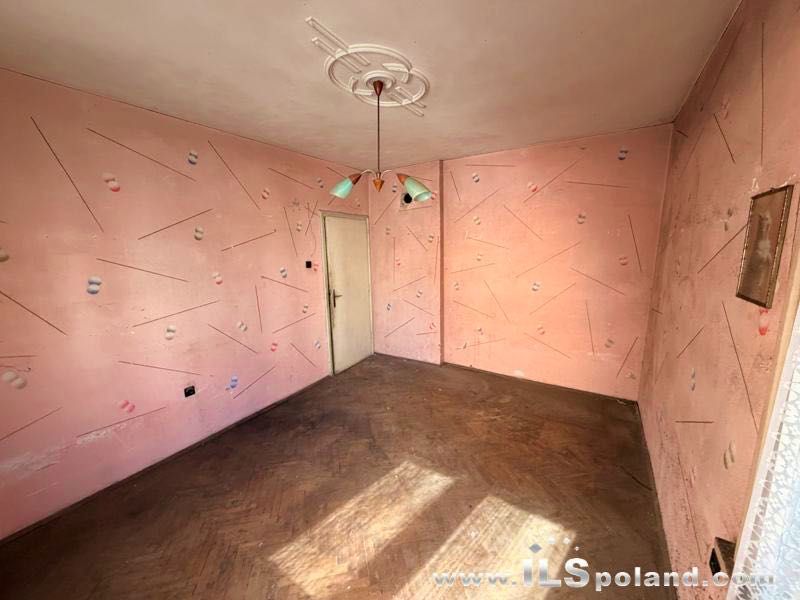 Продава се Тристаен апартамент в Варна, Център - 99 кв.м за 3829 €/кв.м - Снимка #21