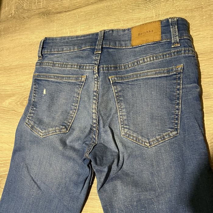 Сини дънки от Bershka /36 S