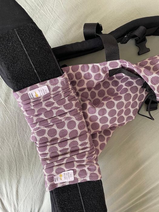 Marsupiu Luna Una in stare ca nouă