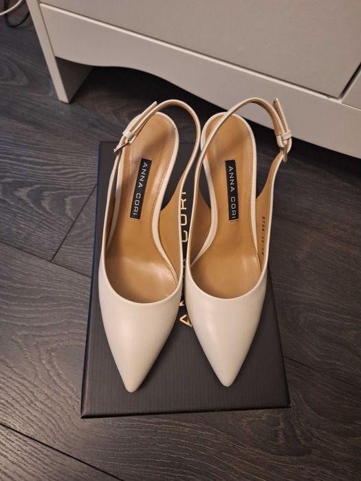 Pantofi Anna Cori
