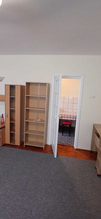 Inchiriez apartamanet 1 camera,zona Oancea ,Iasi