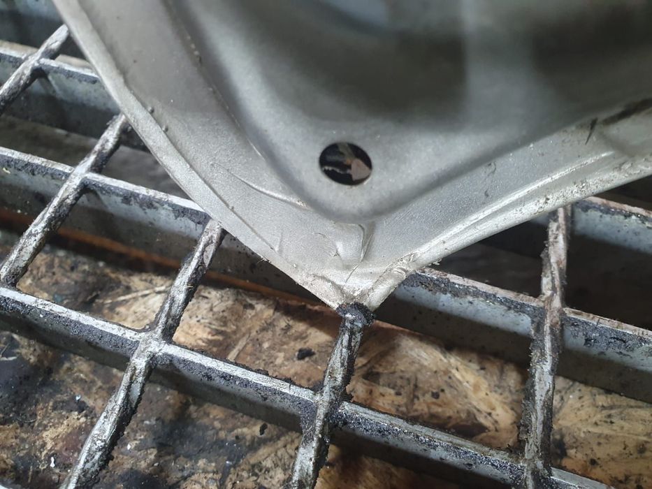 Capota motor Mazda 3 BK  [din 2003 pana  2006]