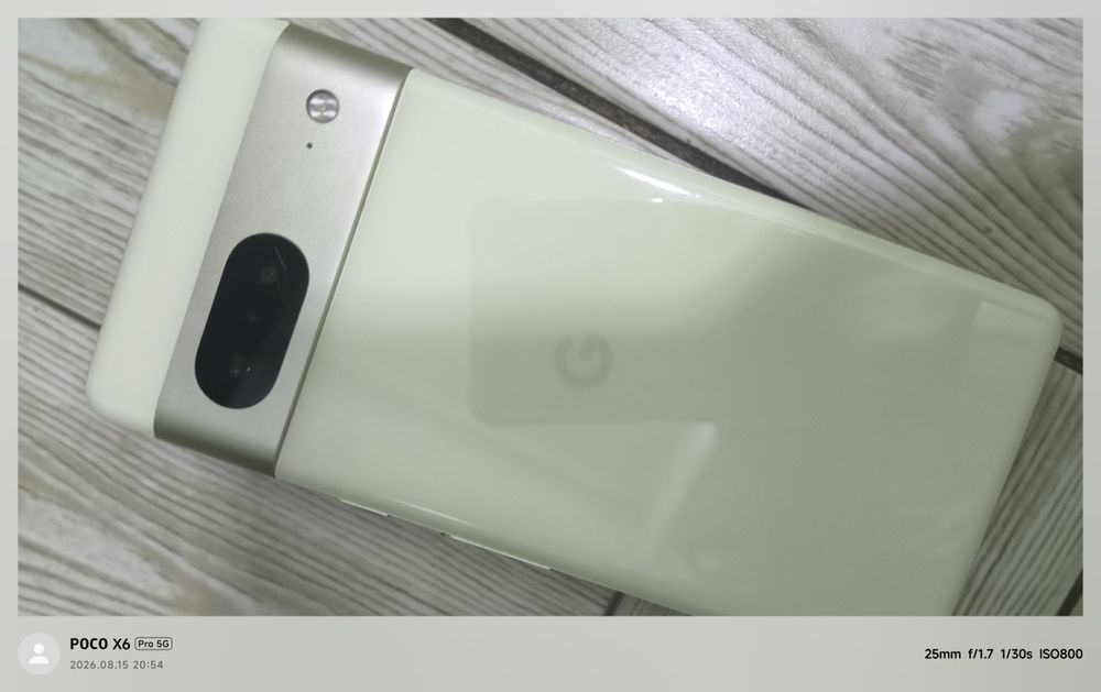 Google pixel 7a.